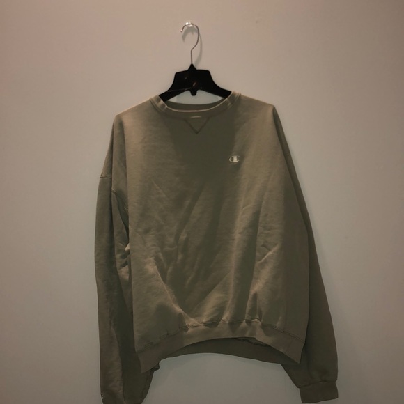 Authentic Champion Crewneck - Picture 2 of 6